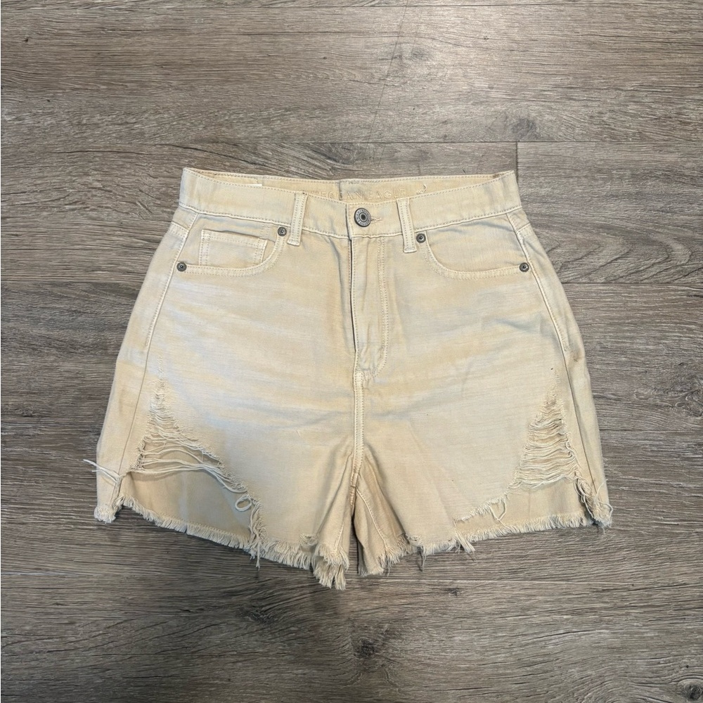 American Eagle Outfitters Hi rise mom shorts size 4